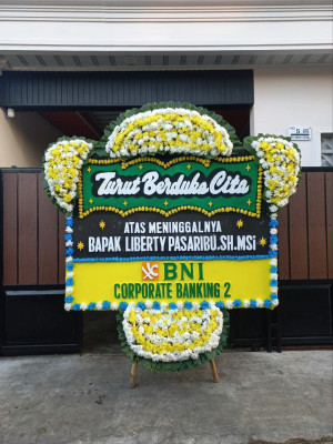 Papan Bunga Duka di Pabatu