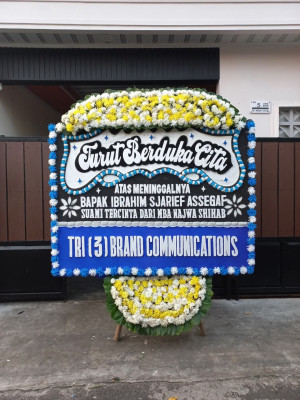 Papan Bunga Duka di Pabatu